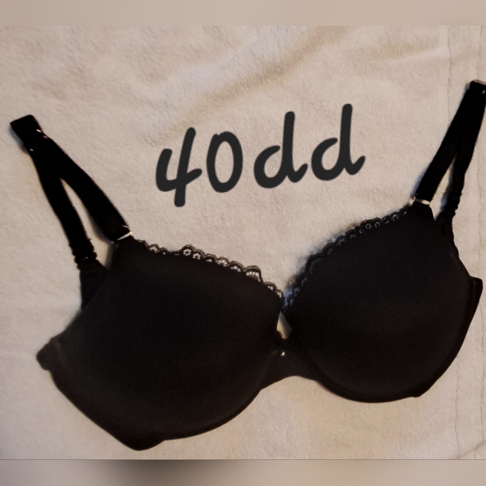 Smart & Sexy Black Lace Detail Bra